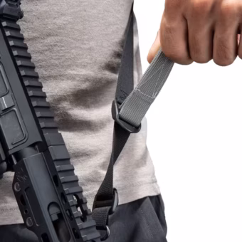 Ecom_Sling_001_Black_Grey_No_QD